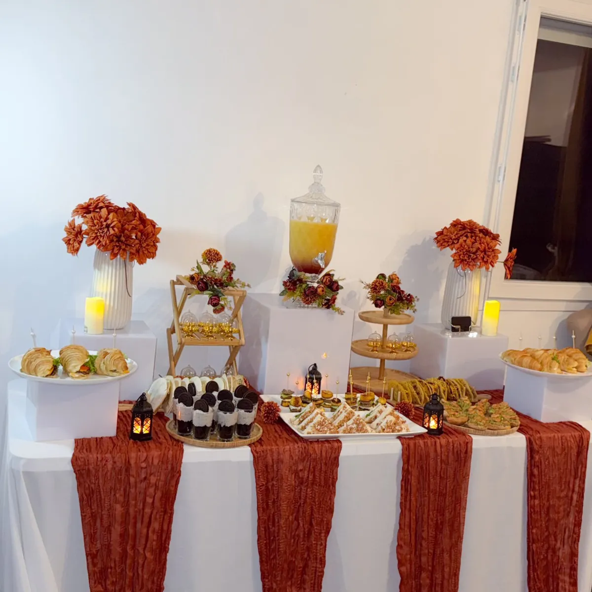 Buffet complet terracotta — vue d'ensemble — Prestige Unions traiteur Lyon